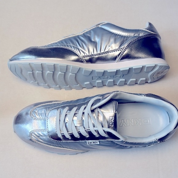 DKNY Forsythe Sneaker Women metallic blue size 10 - Picture 5 of 10